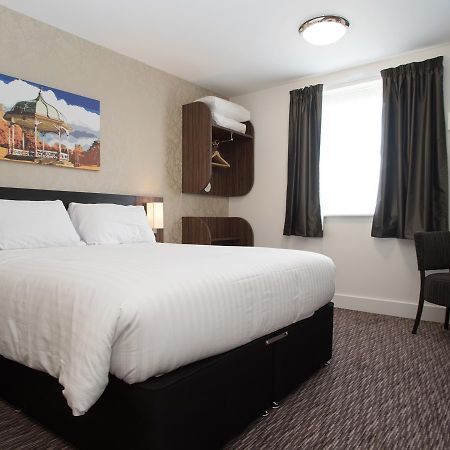 Willows, Blackburn By Marston'S Inn מראה חיצוני תמונה