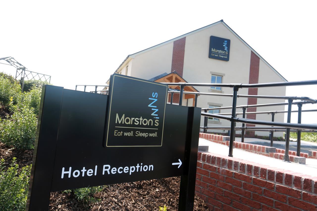 Willows, Blackburn By Marston'S Inn מראה חיצוני תמונה